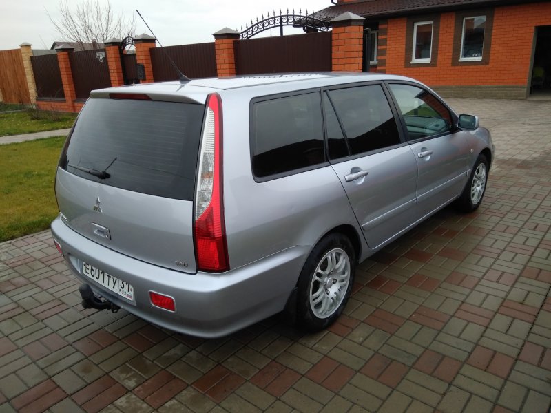 Mitsubishi Lancer Wagon 2003