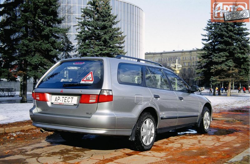 Mitsubishi Lancer, 2004 универсал