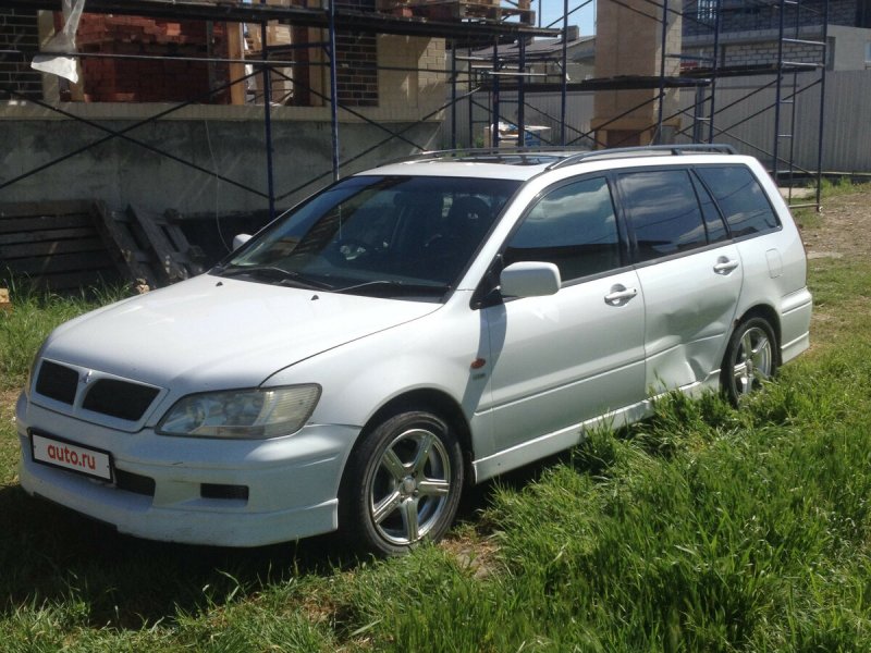 Lancer 1998 года универсал