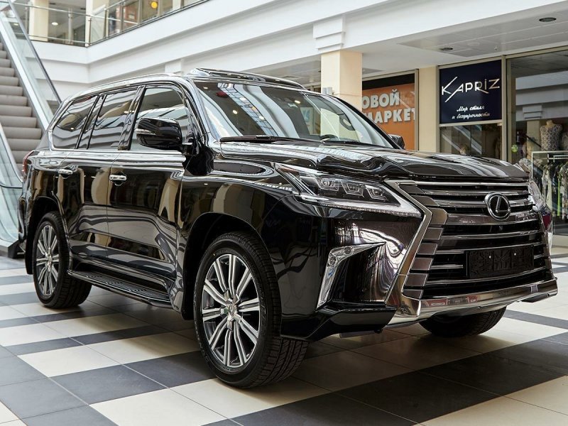 Lexus LX 570 2017 черный
