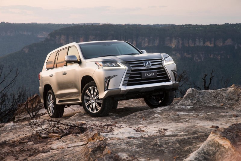 Lexus LX 570 2015