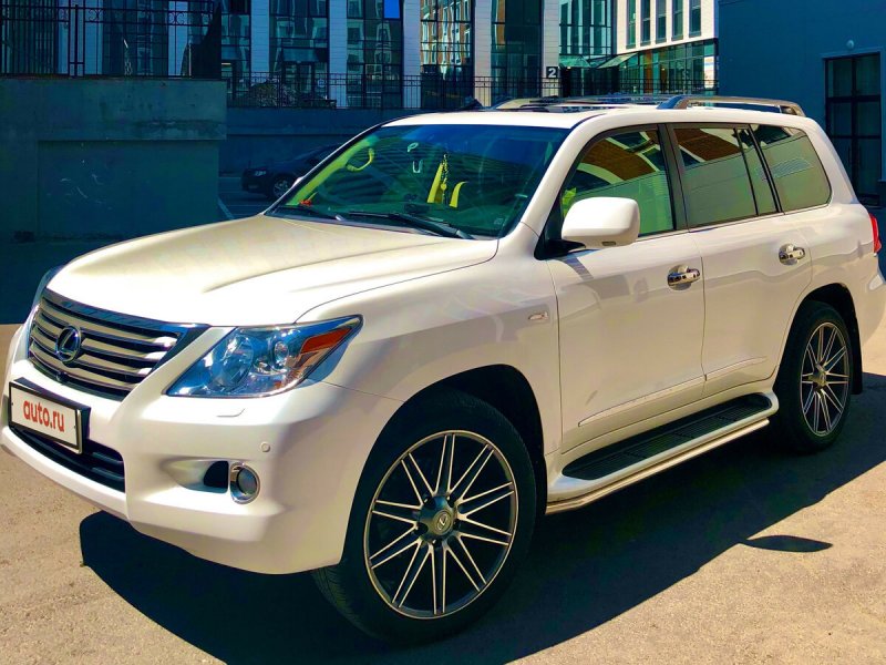 Lexus LX 570 2017