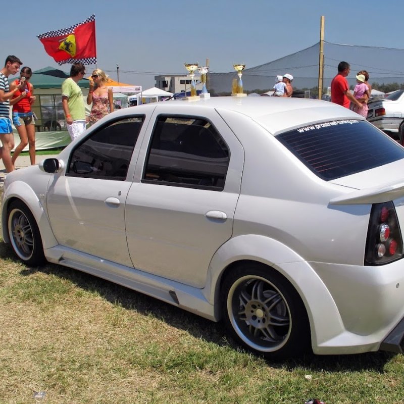 Renault Logan тюнинговые бампера