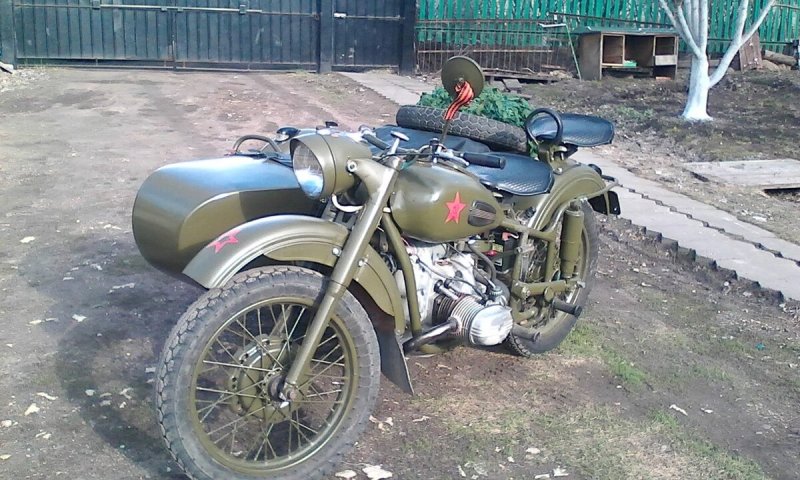 Мотоцикл Урал м 100