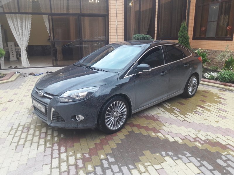 Ford Focus 3 седан диски r18