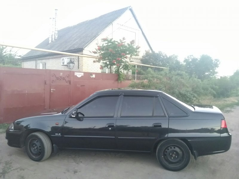 Дэу Нексия 2005