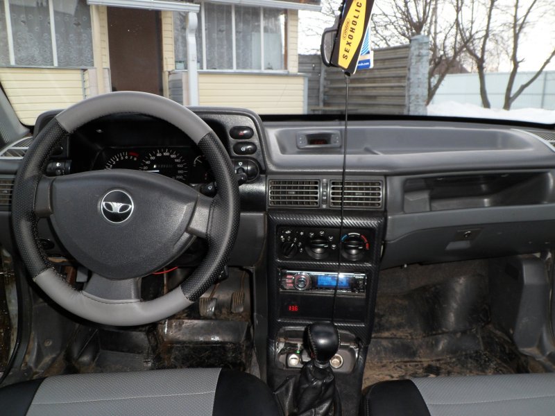 Daewoo Nexia GLE 1999 салон