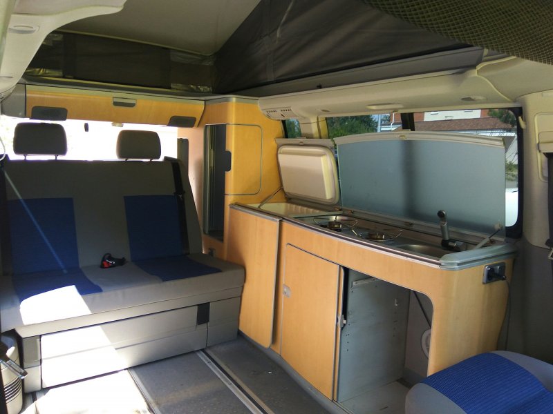 Volkswagen Multivan California салон
