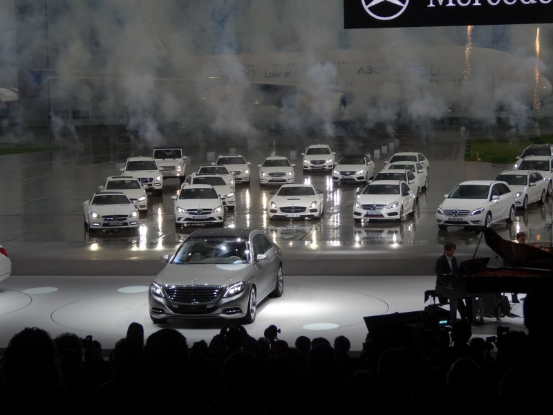 Эволюция Mercedes Benz е class