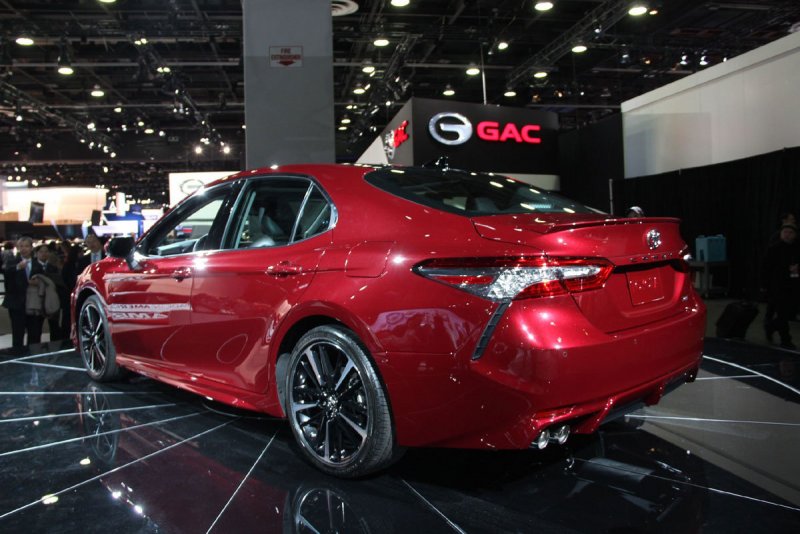 Toyota Camry 2018