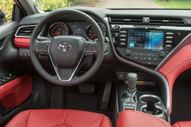 Toyota Camry 2018