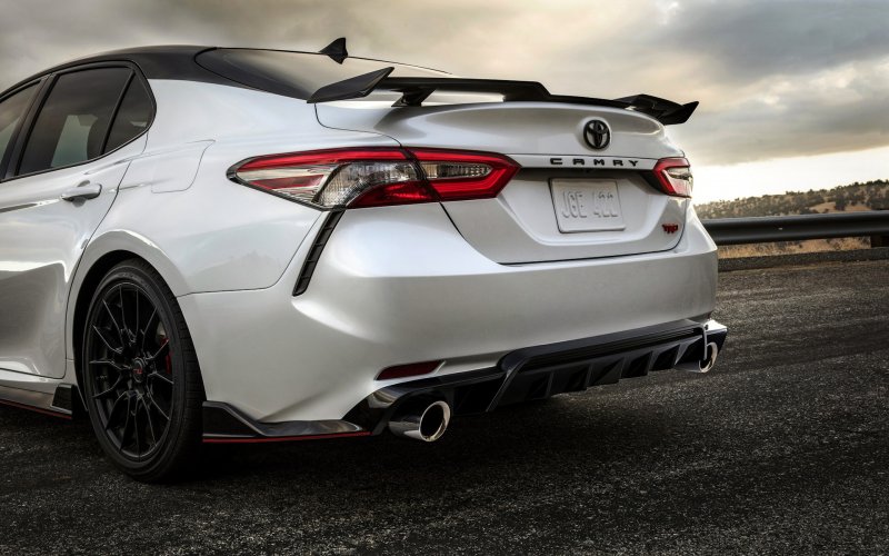 Toyota Camry TRD 2019