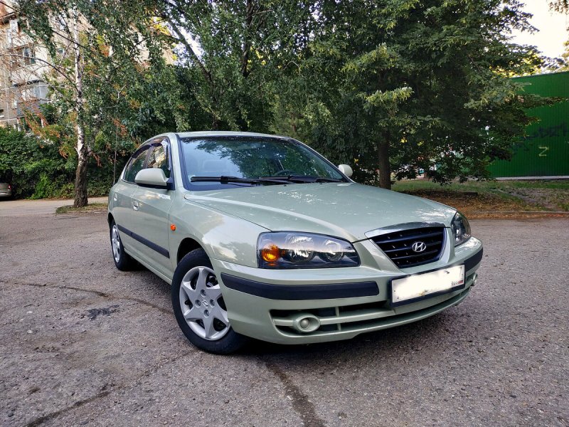 Hyundai Elantra XD 2004