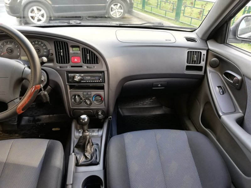 Hyundai Elantra 2 xd2 салон