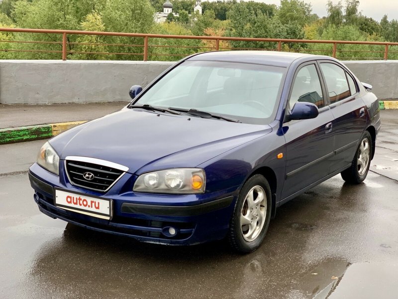 Hyundai Elantra 2 поколения