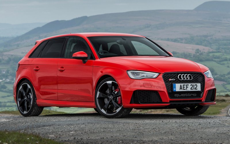 Audi rs3 хэтчбек