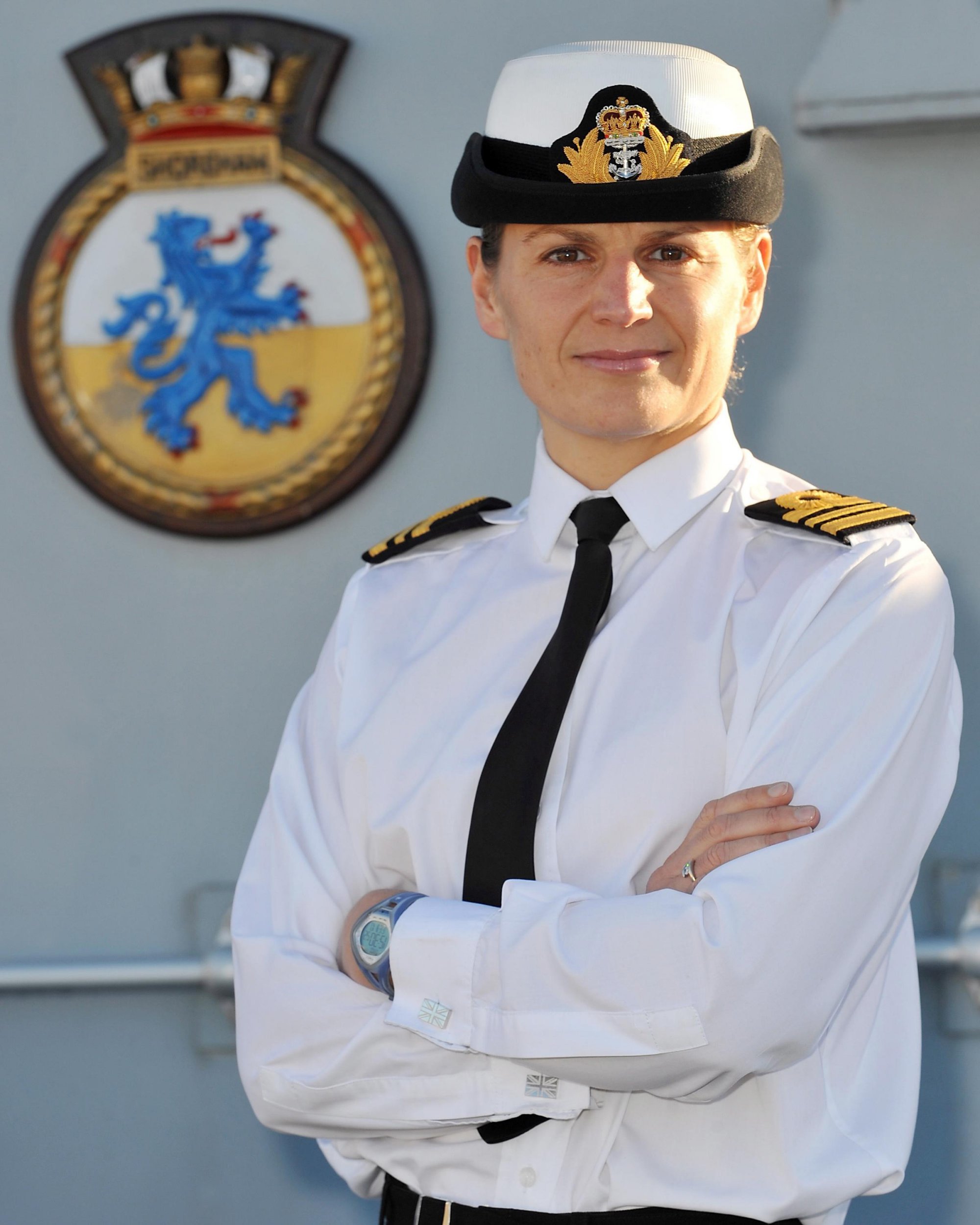 Капитаны рэу. Форма капитана лейтенанта ВМФ. Капитан-лейтенант ВМФ. Карин Стар-Йансон Капитан дальнего плавания.
