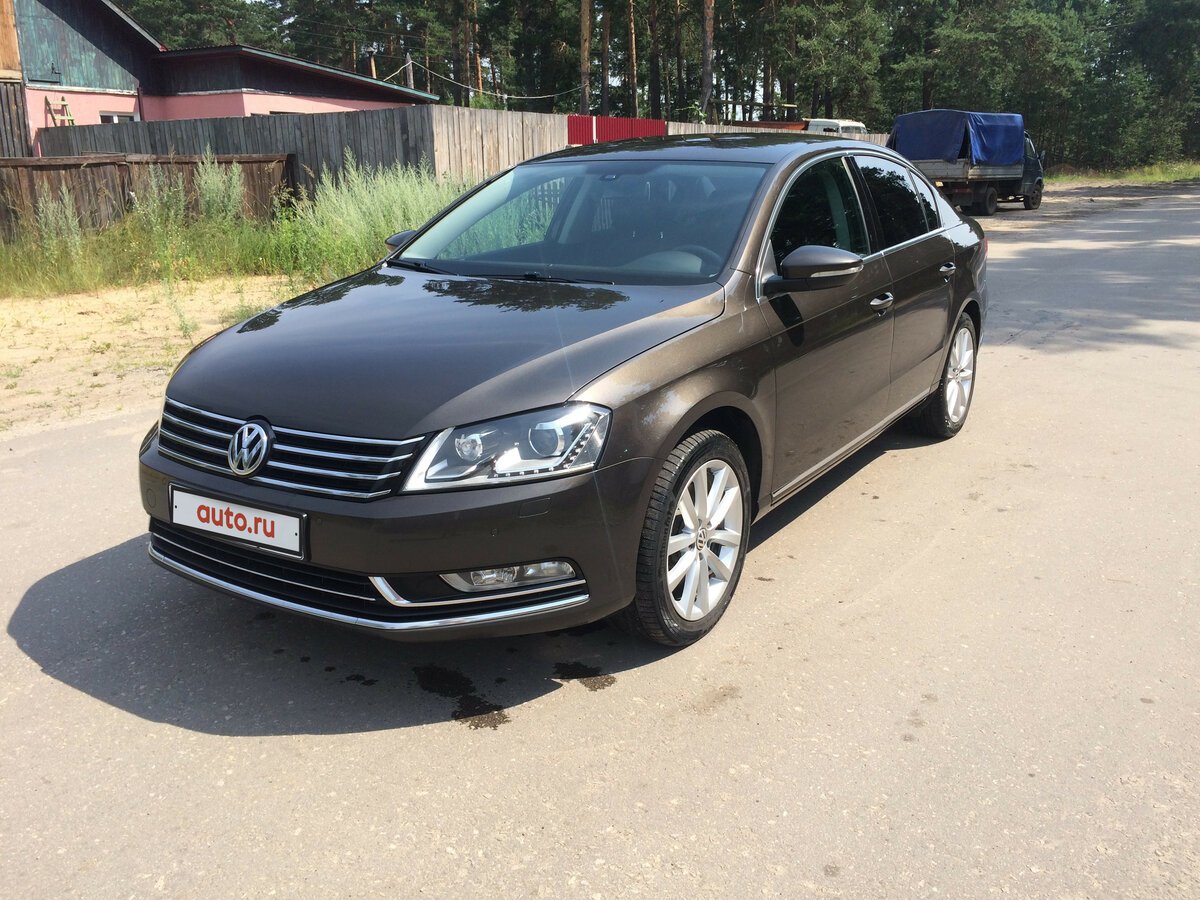 Б 7 12. VW Passat b7 2013. Фольксваген б7 2012. VW Passat b7 Brown. Фольксваген Пассат седан 2013.