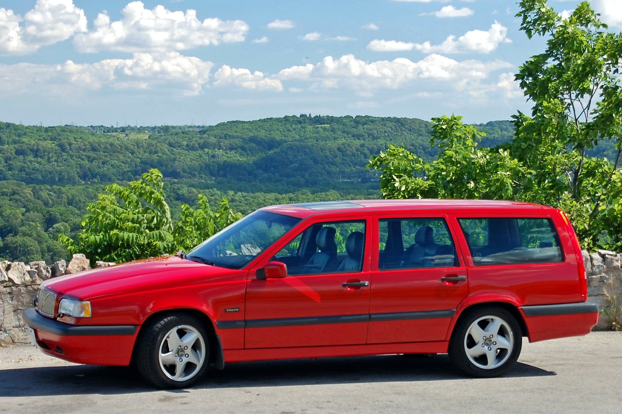 Volvo 850