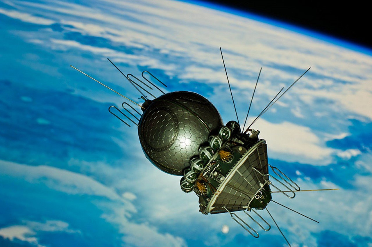 Первый корабль полетевший в космос. Космический аппарат Гагарина Восток. Восток 1 Гагарин. Корабль Восток 1. Восток-1 космический корабль Гагарин.
