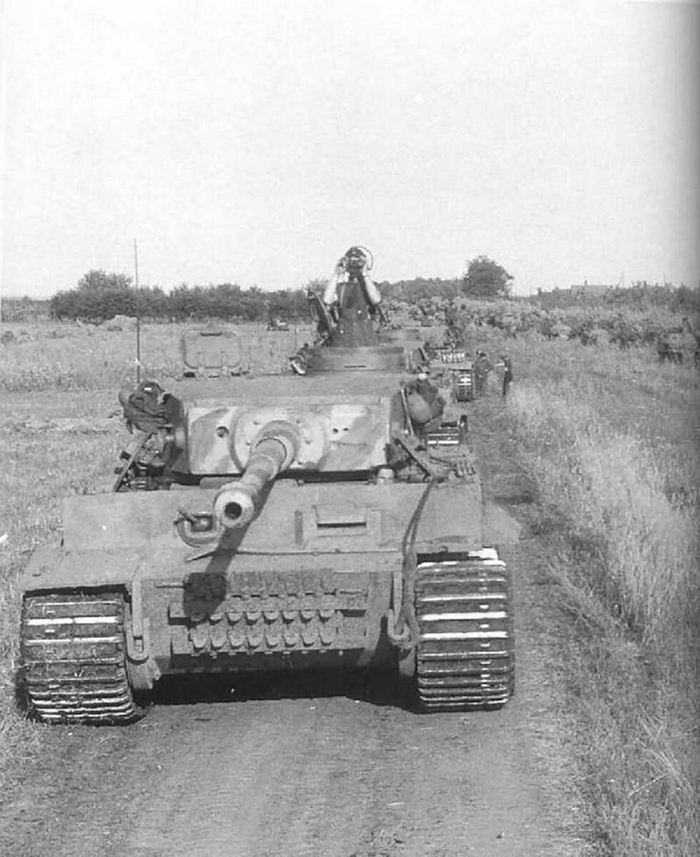 Вермахт танк тигр. Т4 тигр. Тигр танк второй мировой. Танк тигр немецкий второй мировой. Тигр танк 2 мировая.