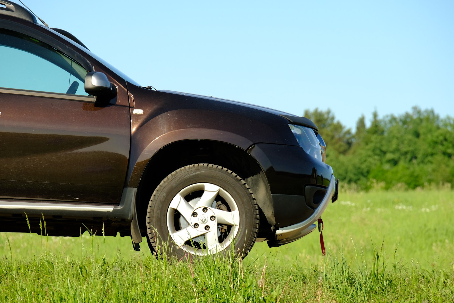 Проставки для клиренса дастер. Renault Duster клиренс. Клиренс Дастер 4х4. Renault Duster лифт. Renault Duster дорожный просвет.