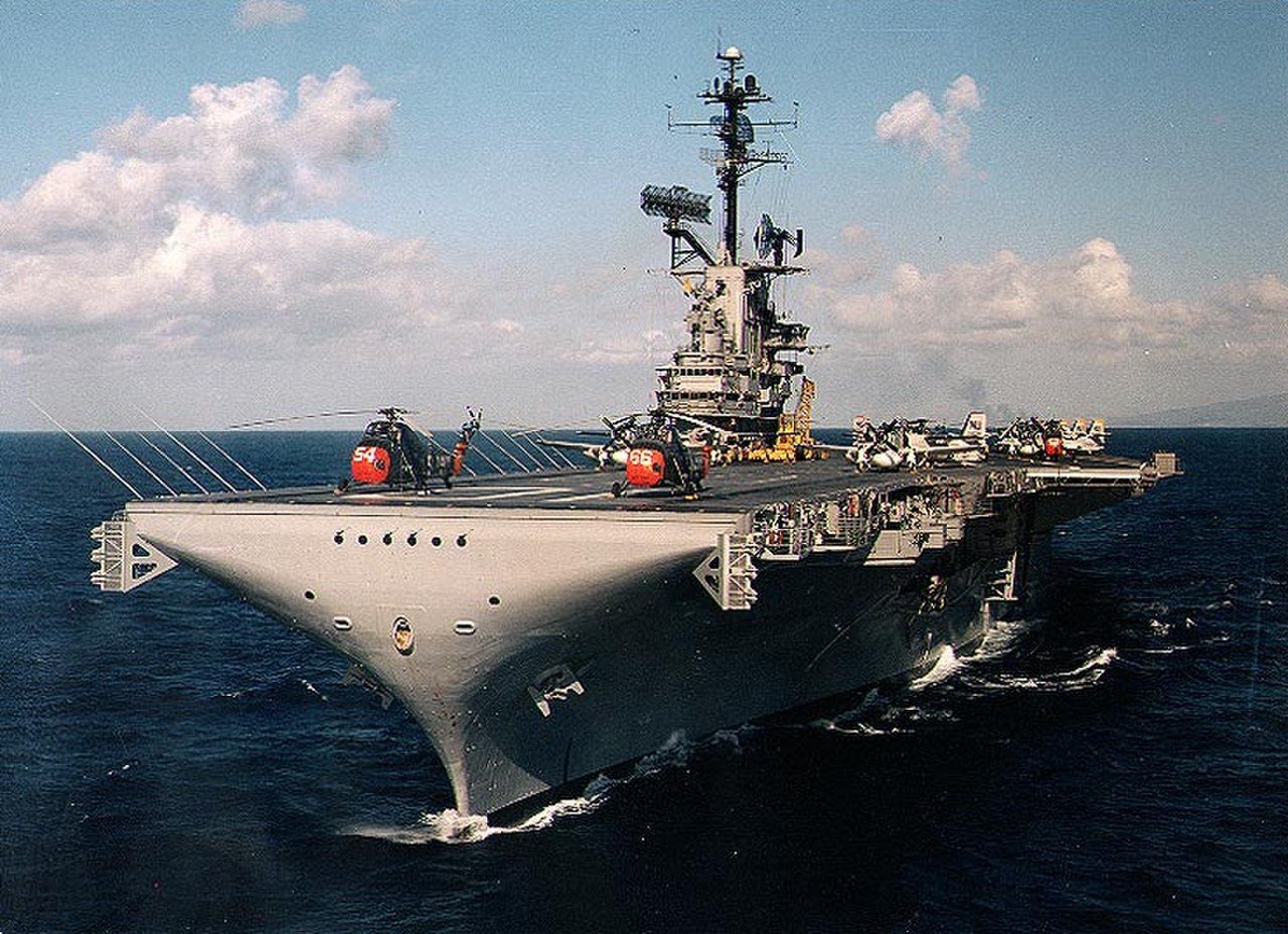 Cv 10. Авианосец USS Yorktown. CV-10 «Йорктаун». Авианосец USS Yorktown (CV-5). Американский авианосец Йорктаун.