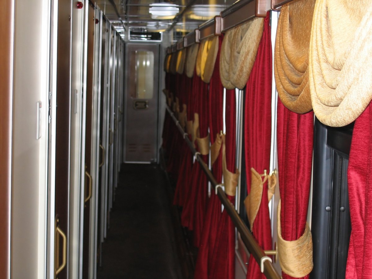 мягкий вагон в поезде москва санкт петербург