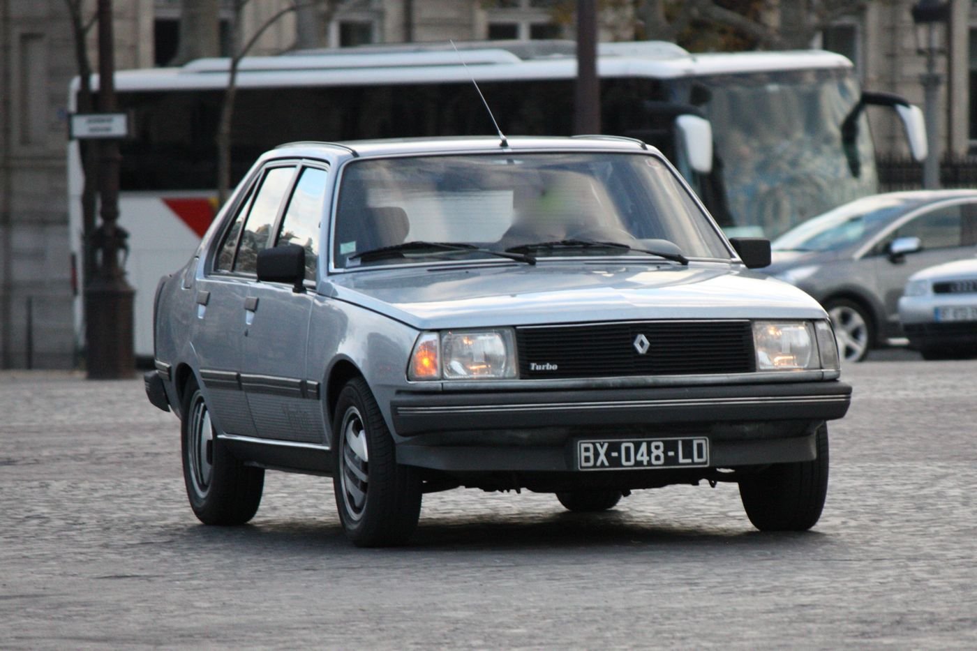 Renault 18. Рено 18 универсал. Рено 18 седан. Renault 18 в Россия.