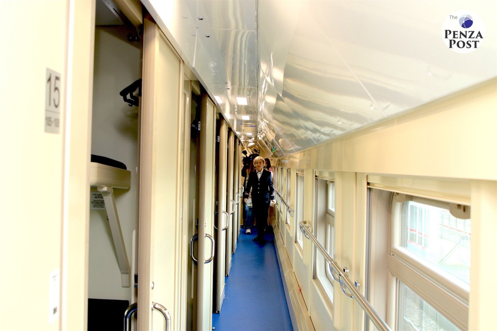 Поезд Сура двухэтажный