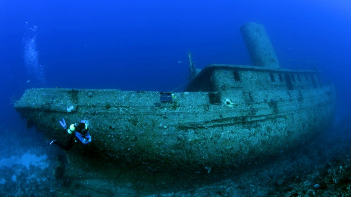 Затонувшие корабли и подлодки фото