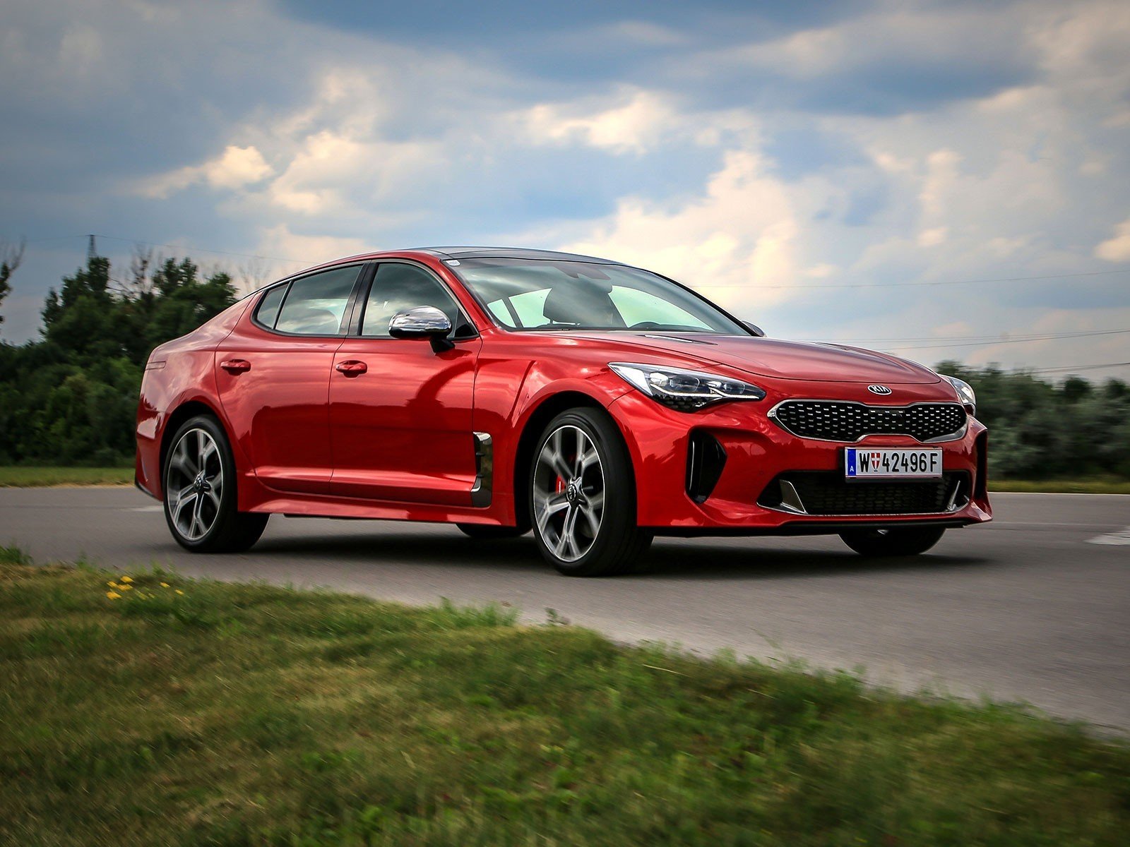 Kia Stinger Russia