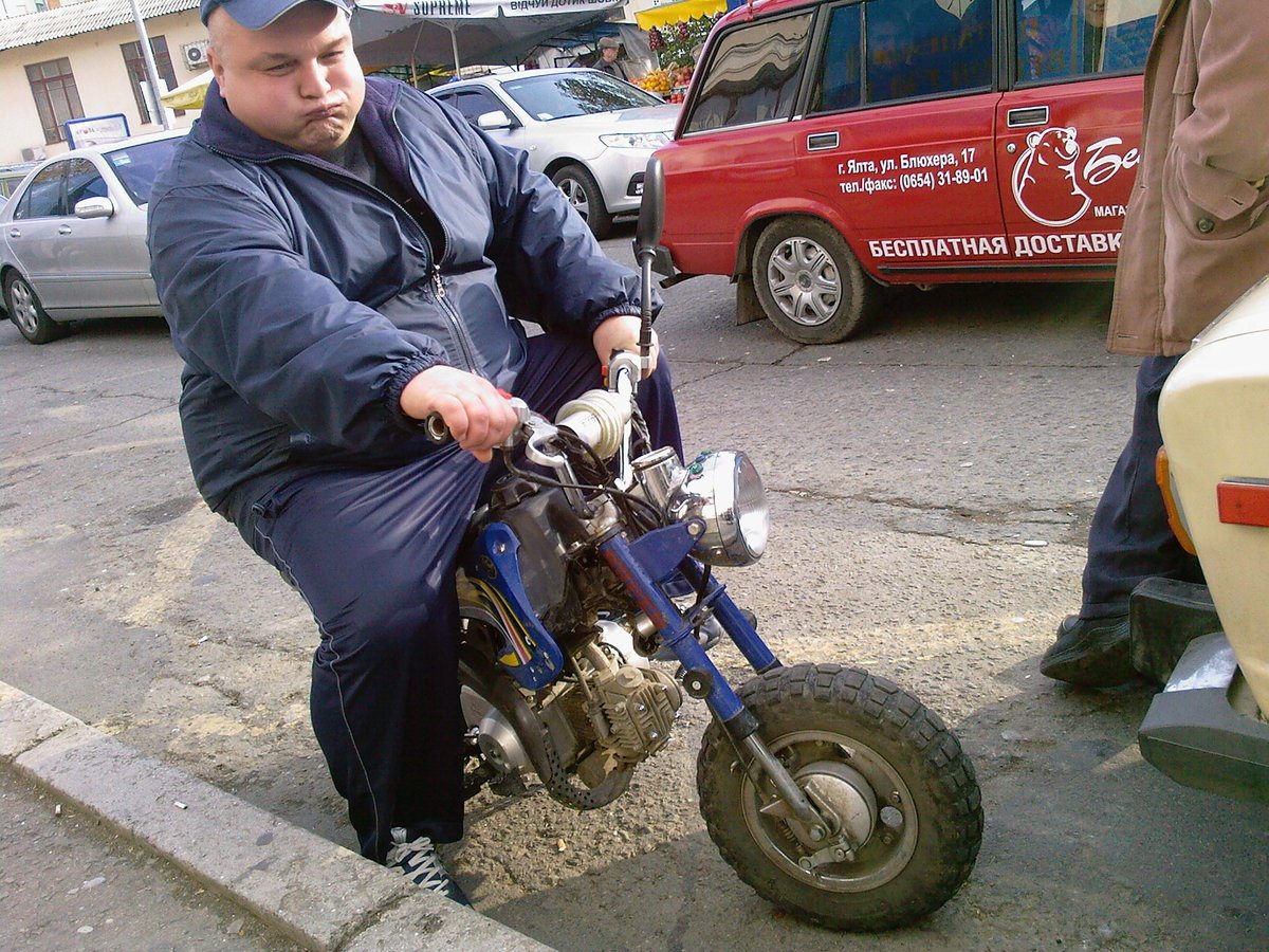 Псевдо мотоцикл прикол