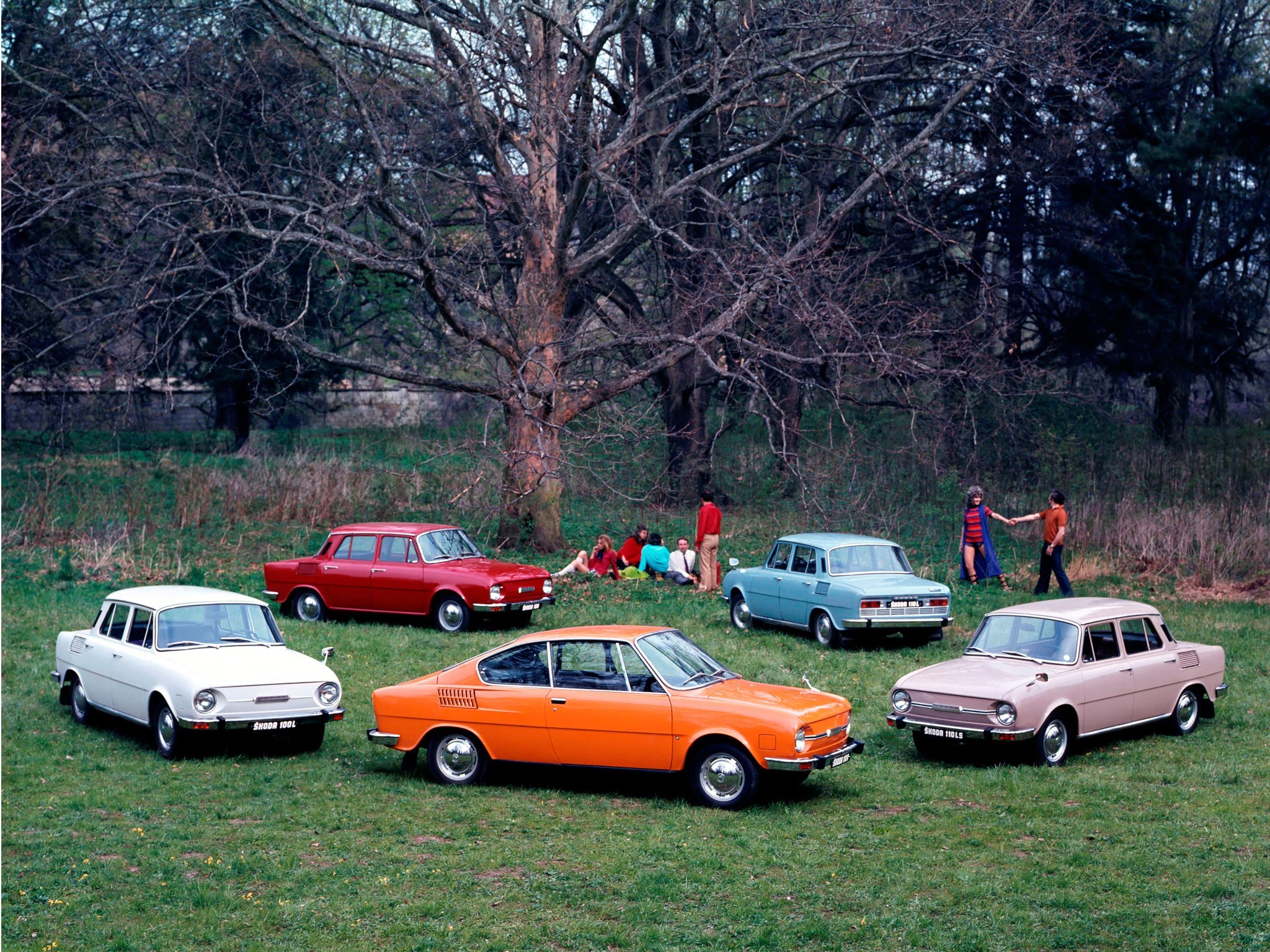 Старый вариант. Автомобиль Шкода ЧССР. «Шкода 110r» (1970 год). Чехословацкие машины. Старая Шкода машина.