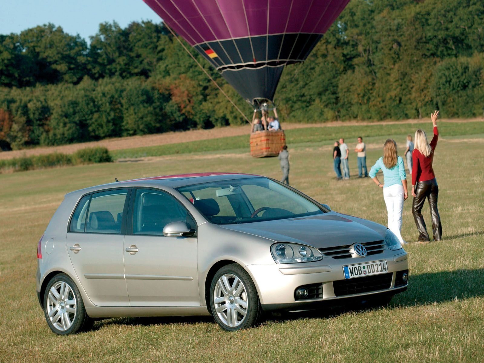 Куплю автомобиль гольф. Golf 5. Volkswagen гольф 5. Гольф 5 поколения. Golf 5 2008.