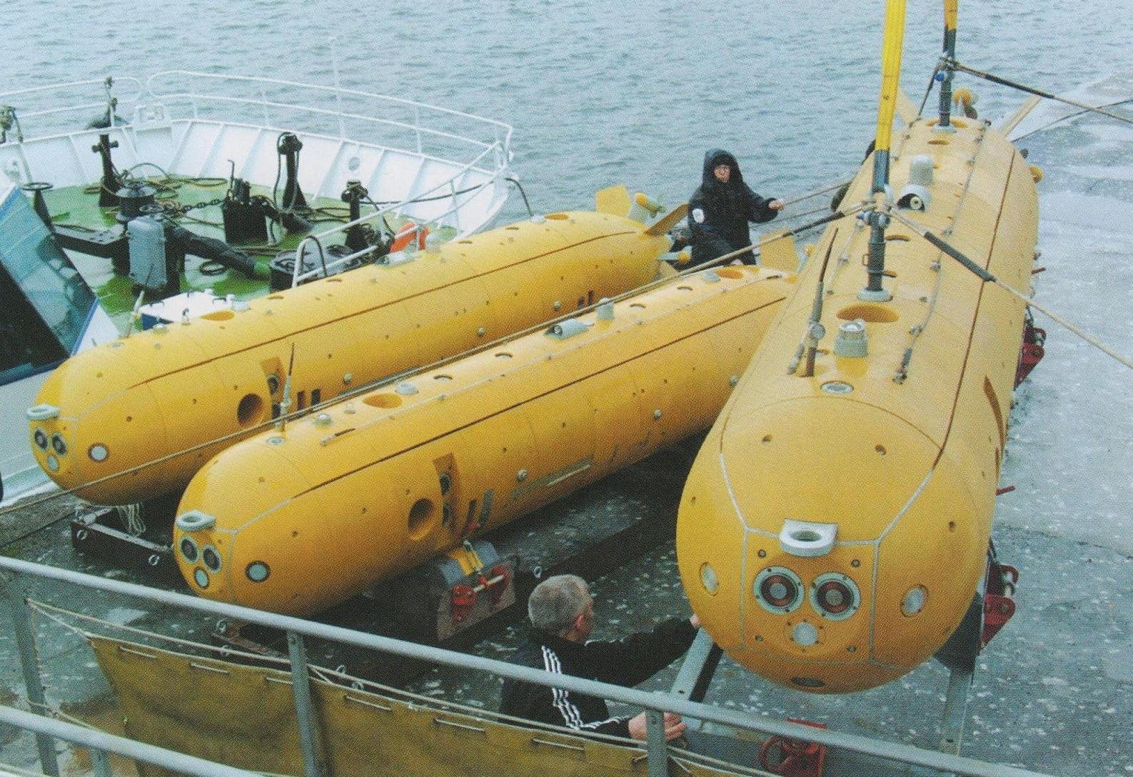 Посейдон бомба. Посейдон беспилотный подводный аппарат. Ядерная торпеда Посейдон. Ядерный подводный аппарат «Посейдон». Беспилотнsq подводнsq аппарат "Посейдон.