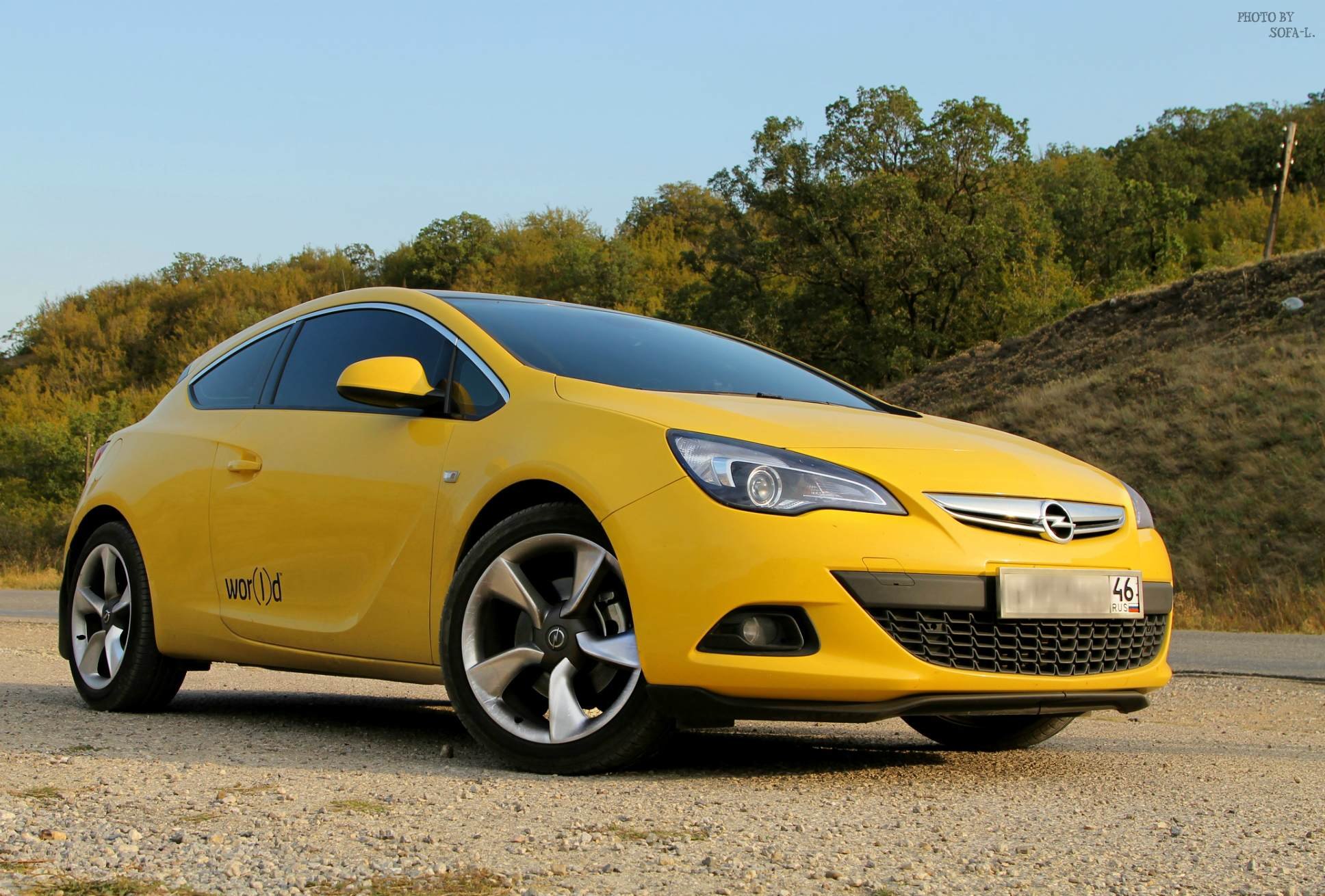 Почему на машине опель. Opel Corsa 2022. Опель 2022 спортивный Опель. Опель 761.