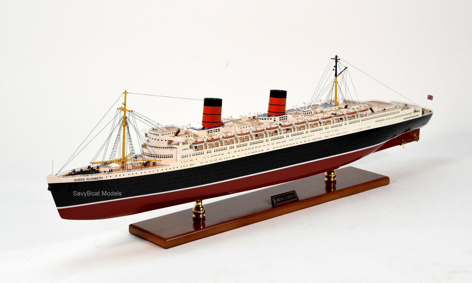 Rms queen elizabeth. Куин Элизабет 1 лайнер. Лайнер «RMS Queen Elizabeth». RMS Queen Elizabeth 1. RMS Queen Elizabeth 1 model.