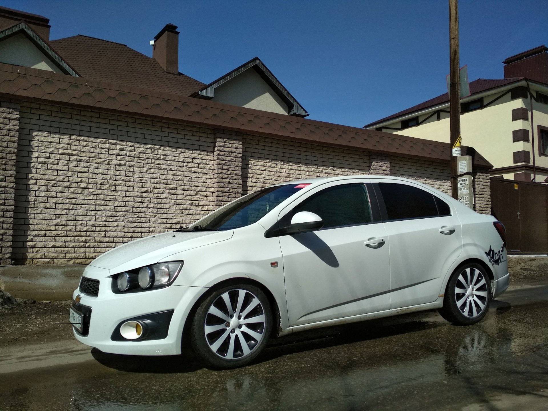 Шины шевроле авео т300. Aveo t300 r17. Диски Шевроле Авет т 300. Диски на Chevrolet Aveo t300. Шевроле Авео т300 на 18 дисках.