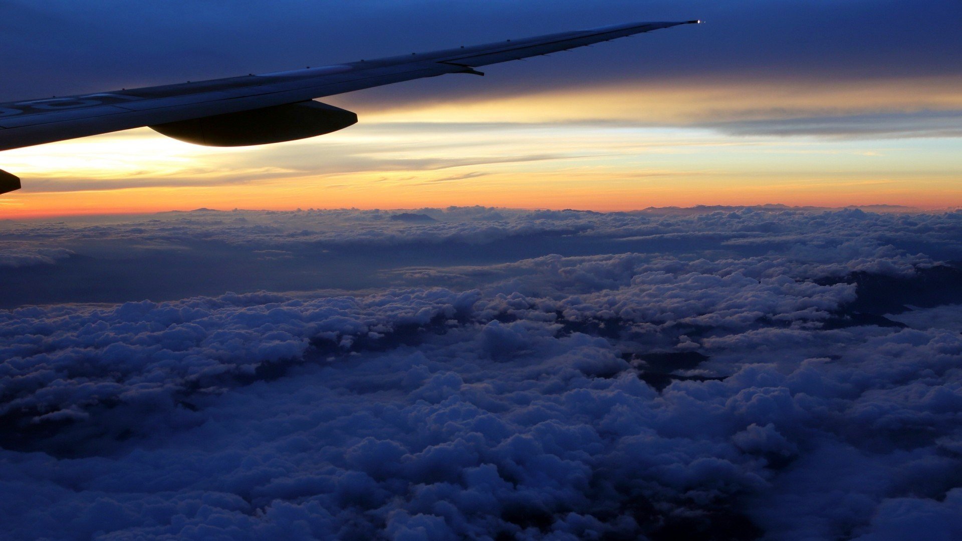 Фото облаков в небе с самолета