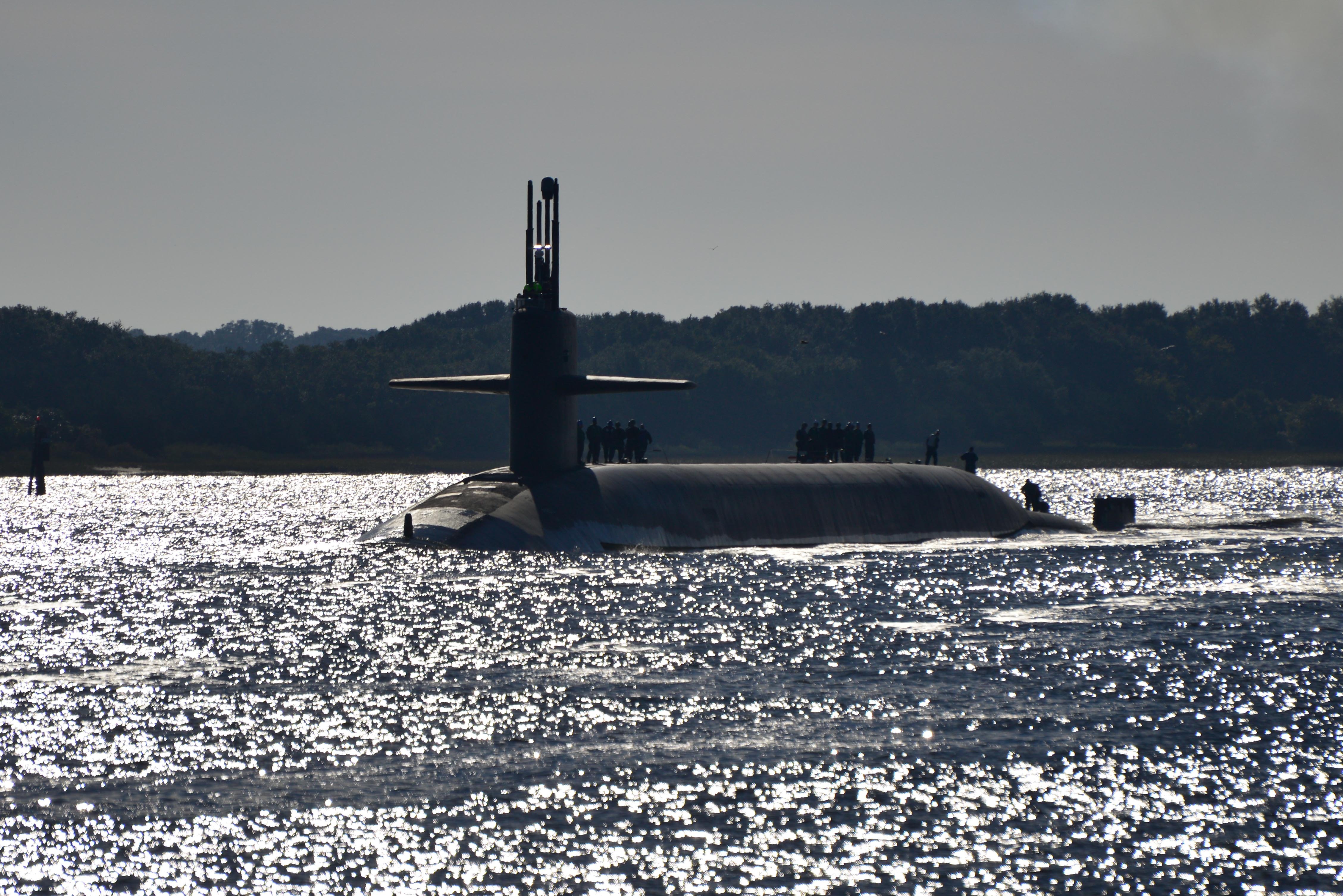 Подводные лодки этого типа стали самыми. SSBN-741. ПЛАРБ Трайдент. ПЛАРБ Огайо с Трайдент -1. ПЛАРК Вирджиния.