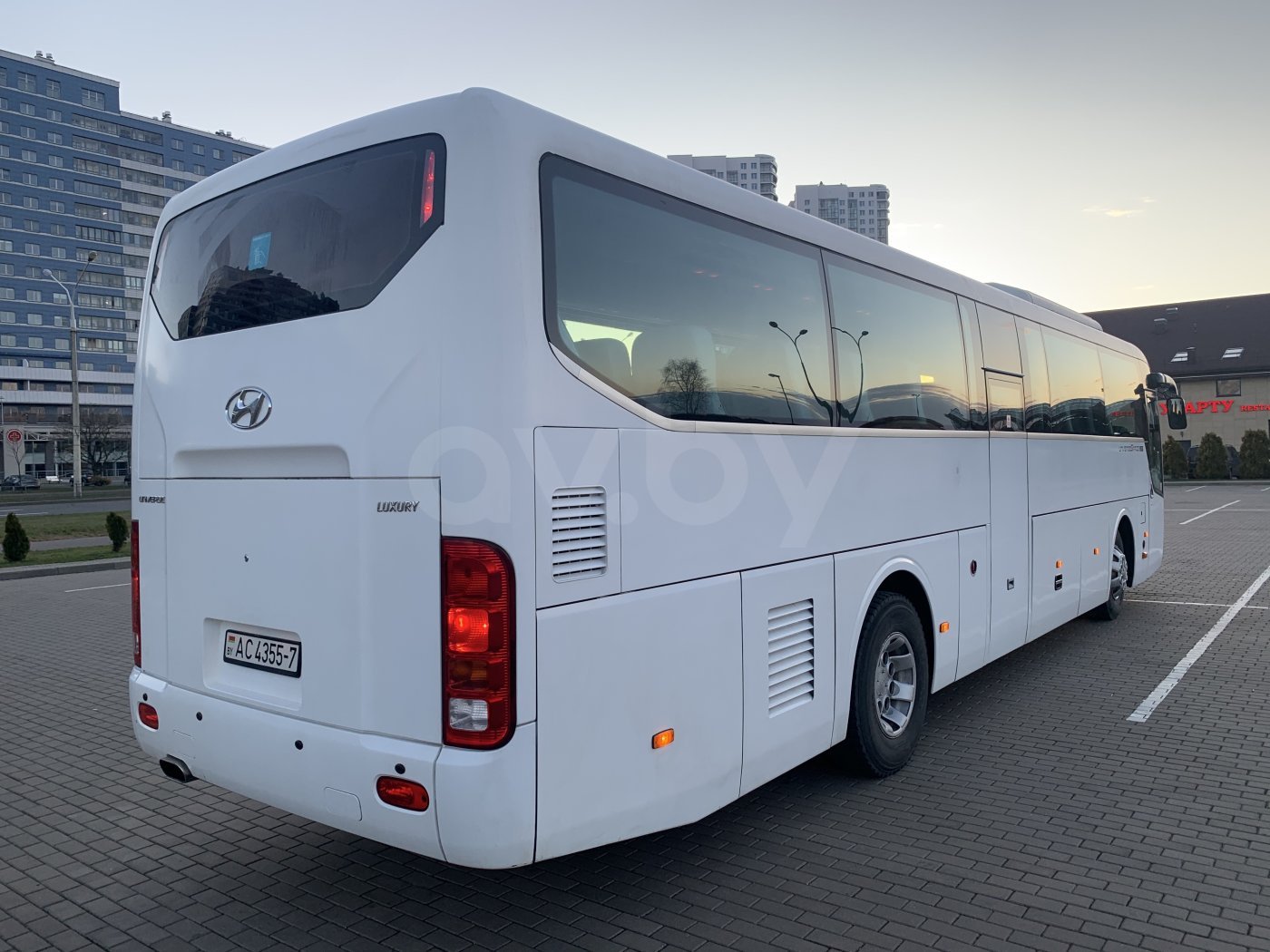 Hyundai Universe Noble салон