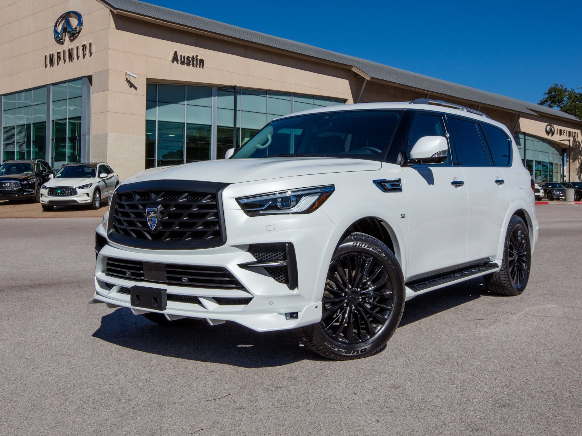 Infiniti qx80 2011