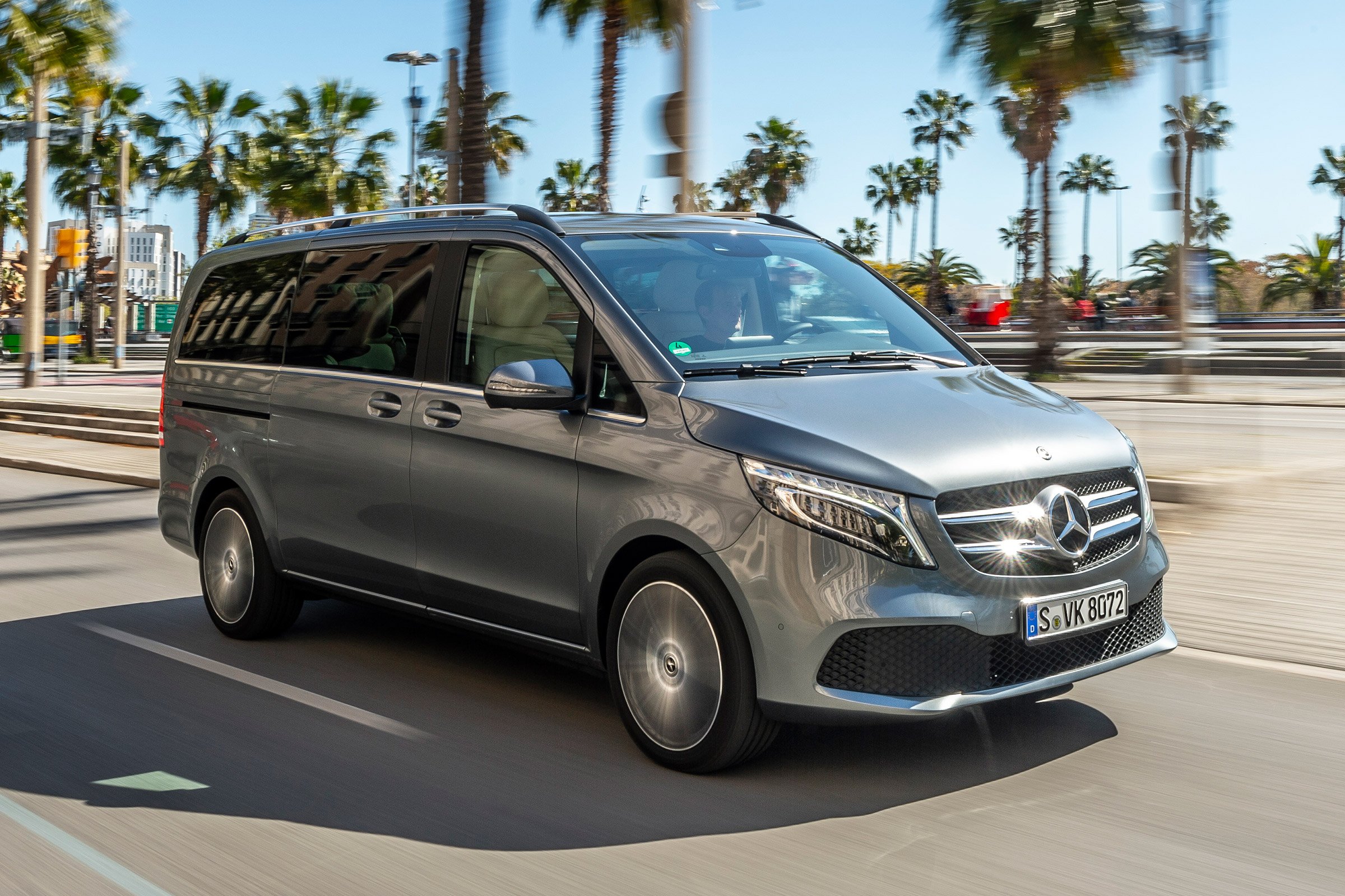 Минивэны 2020. Mercedes Benz Vito 2019. Mercedes-Benz v-class w447. Мерседес Виано 2019. Mercedes Benz v class 2022.