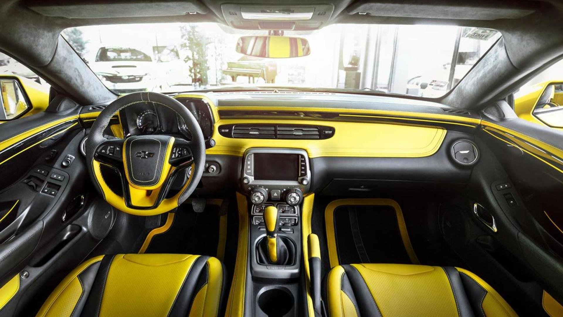 Chevrolet Camaro 2015 салон
