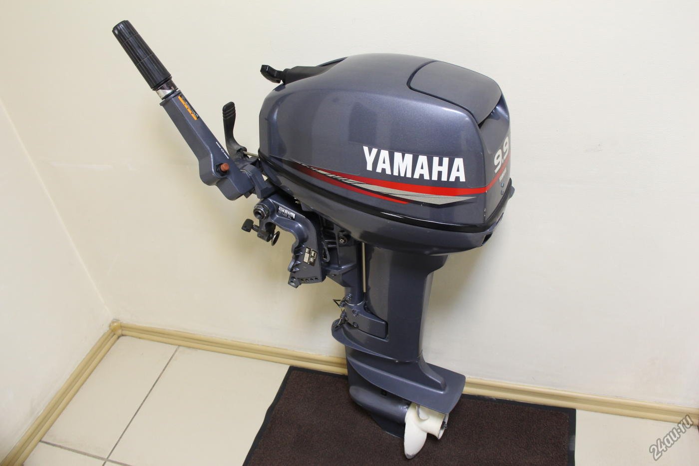 Авито купить лодочный мотор ямаха бу. Ямаха 9.9 2т. Мотор Ямаха 9.9. Лодочный мотор Ямаха (Yamaha) 9.9. Yamaha 9.9 2-х тактный.