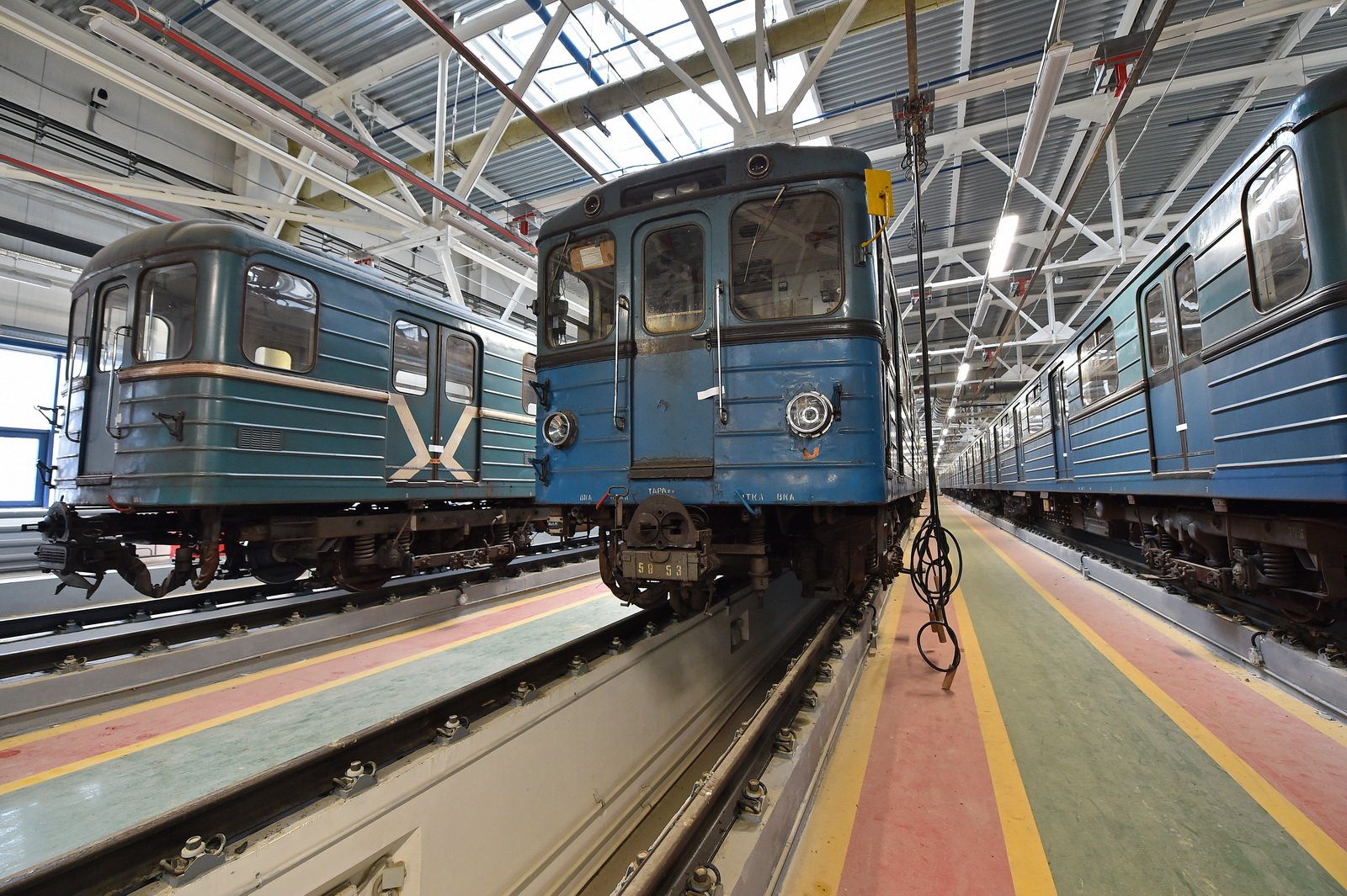 Депо метро. Электродепо Черкизово. Депо метрополитена Москвы. Депо Сокол Московского метрополитена. Депо Черкизово метрополитен.