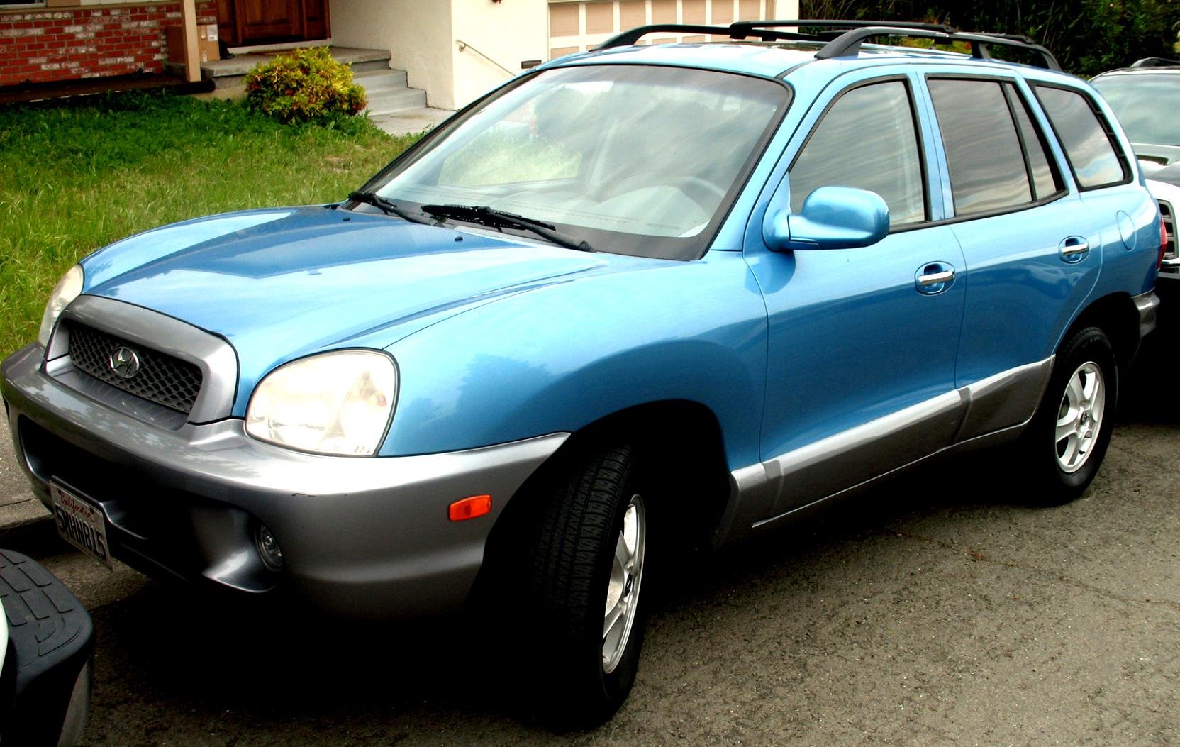 Санта фе 1 поколения купить. Hyundai Santa Fe 2000. Hyundai Santa Fe 1. Hyundai Santa Fe 2004. Hyundai Santa Fe 2000-2004.