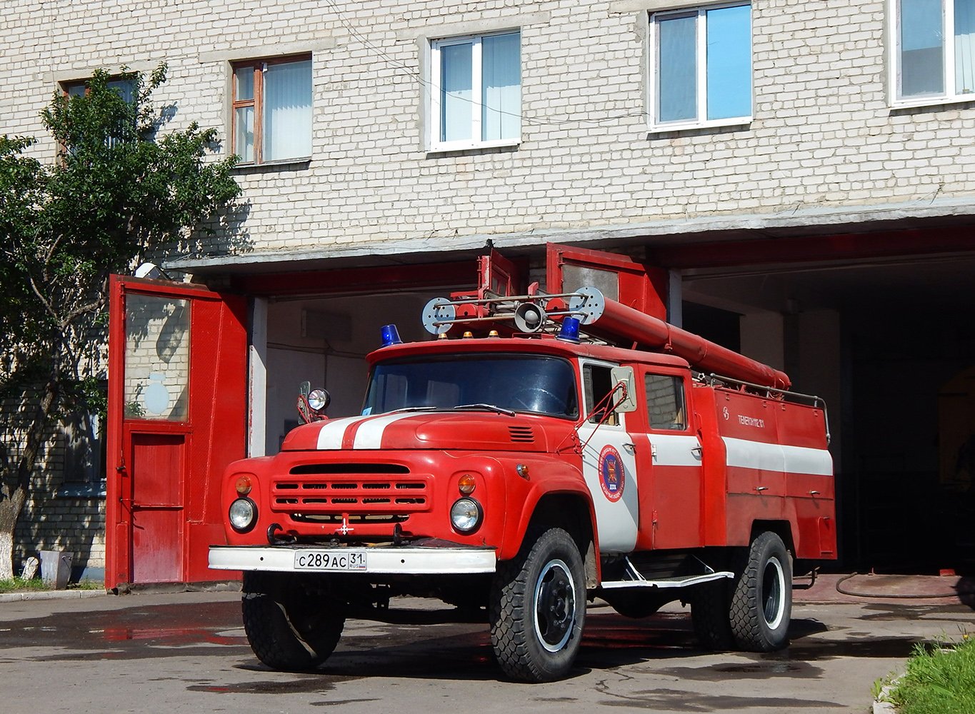 Средние пожарные автомобили