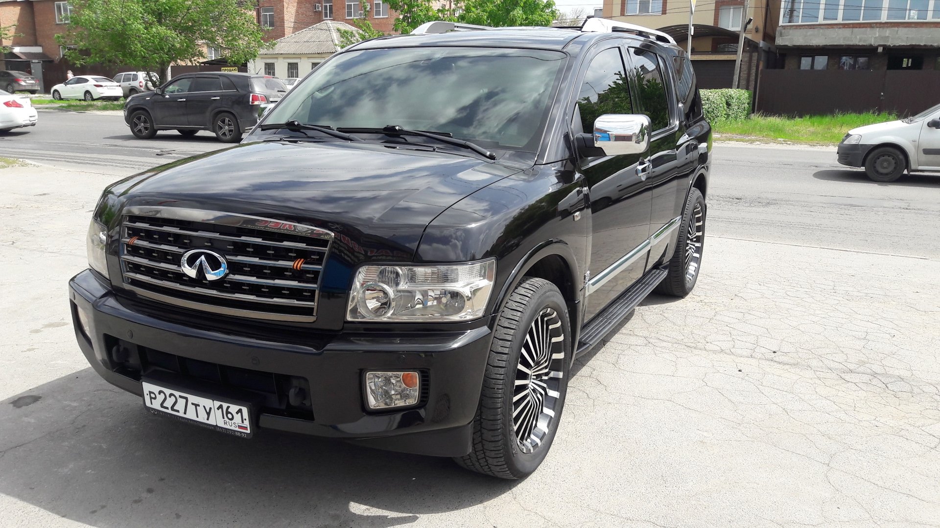 Infiniti qx56 2014